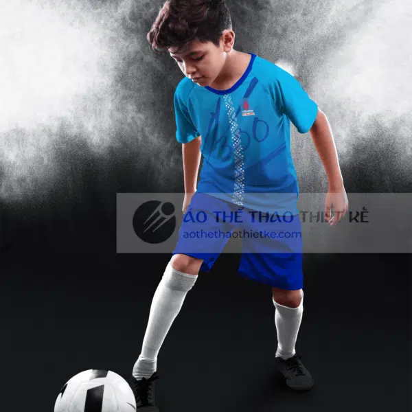 Mẫu quần áo bóng đá trẻ em T6