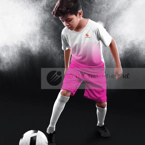 Mẫu quần áo bóng đá trẻ em T8